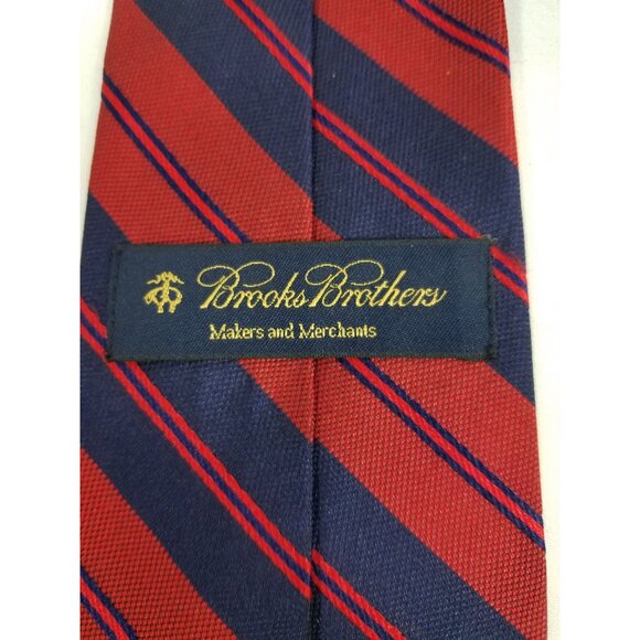 Brooks Brothers Red & Navy Blue Striped Silk Tie - Picture 7 of 9
